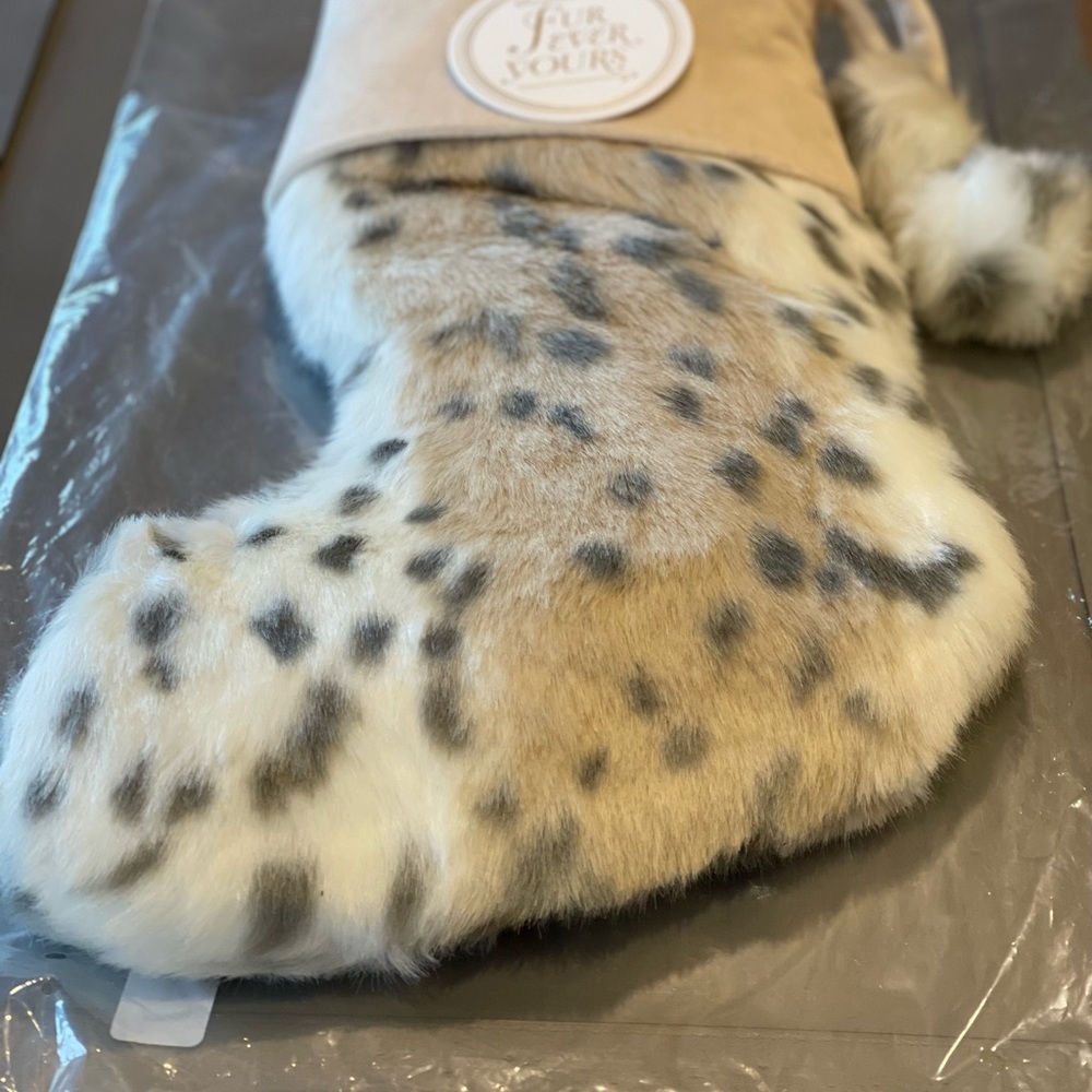 ⭐️Pottery Barn⭐️Faux Fur and Velvet Oversized Stocking w/Pom Pom Detail NWT